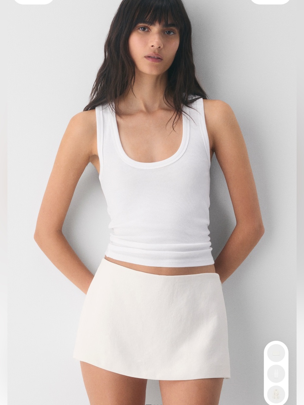 Aritzia Jewel Skort size 0